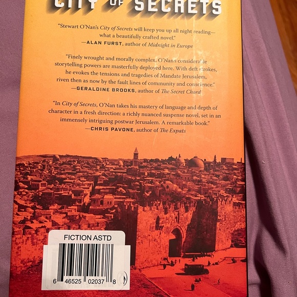 City of Secrets by: Stewart O’Nan - Picture 4 of 7
